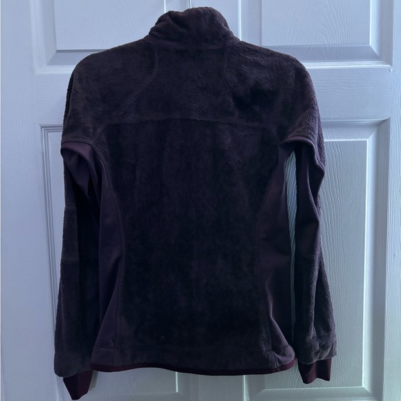 women’s medium purple Columbia Fleece Jacket - Picture 2 of 3
